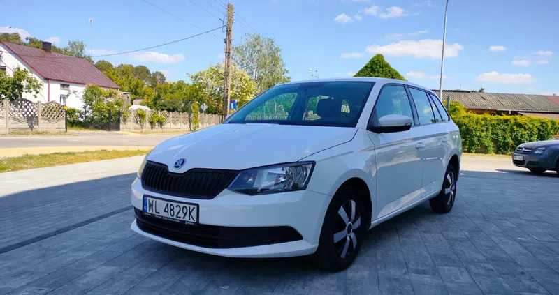 samochody osobowe Skoda Fabia cena 27900 przebieg: 203800, rok produkcji 2017 z Węgrów